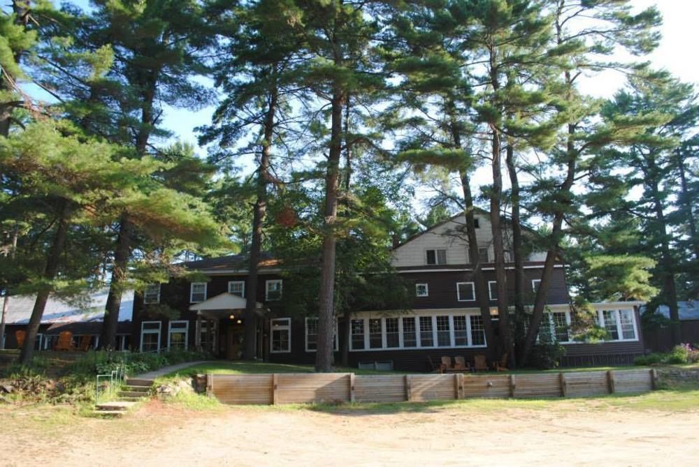 Pine Lodge Bristol Eksteriør billede